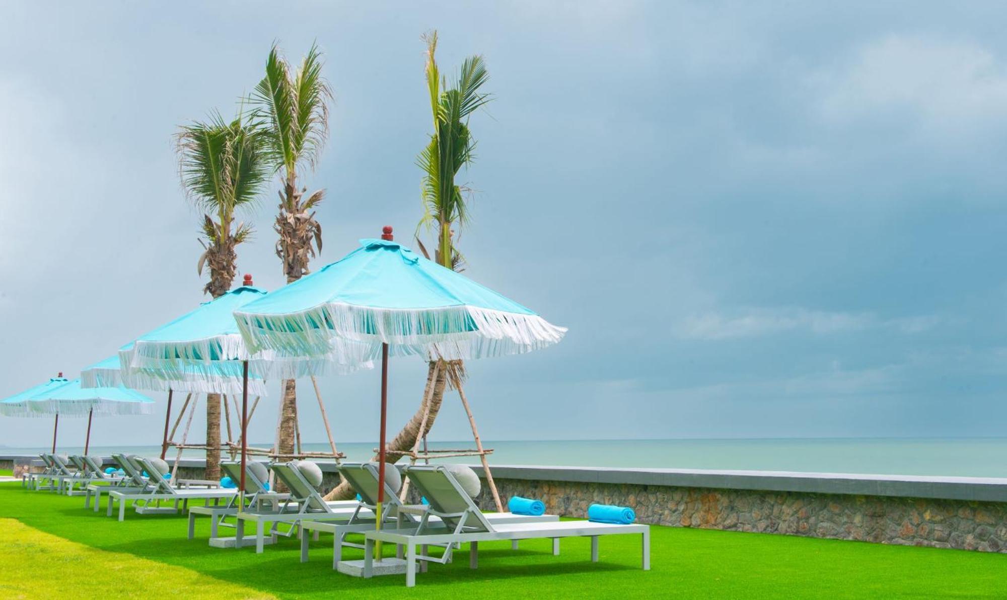 Отель Aviyana Hua Hin Ча-Ам Экстерьер фото